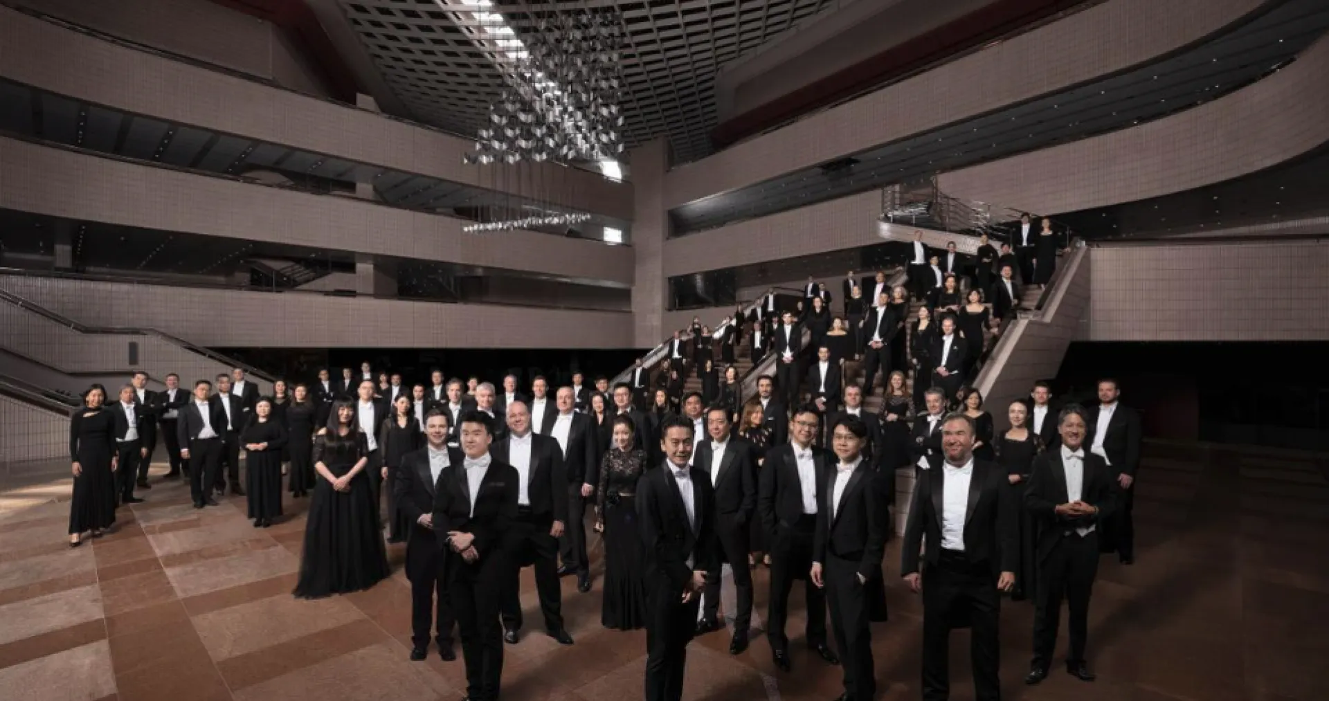 Hong Kong Philharmonic Orchestra and Peltokoski